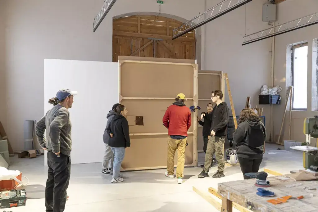 FDA04113CBF4964A9B95AF2BE95E5ED9