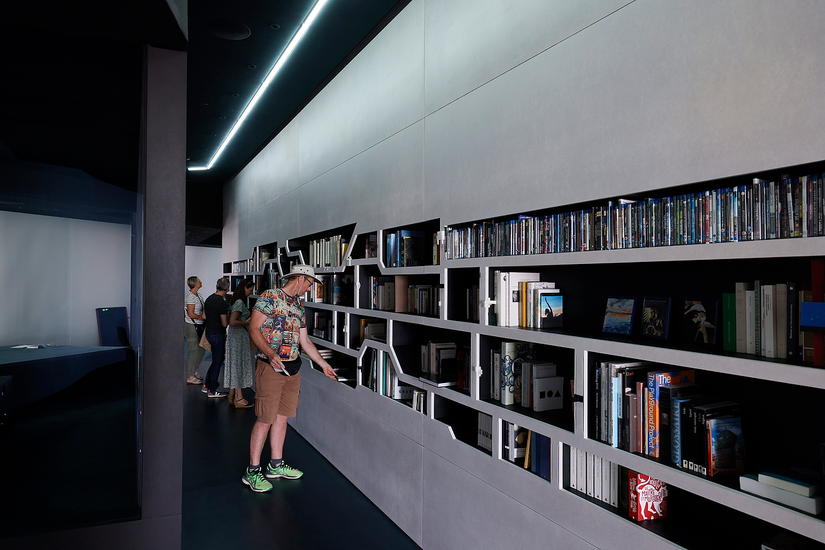 2407-LUMA-PARCDESATELIERS-IWANBAAN-2444